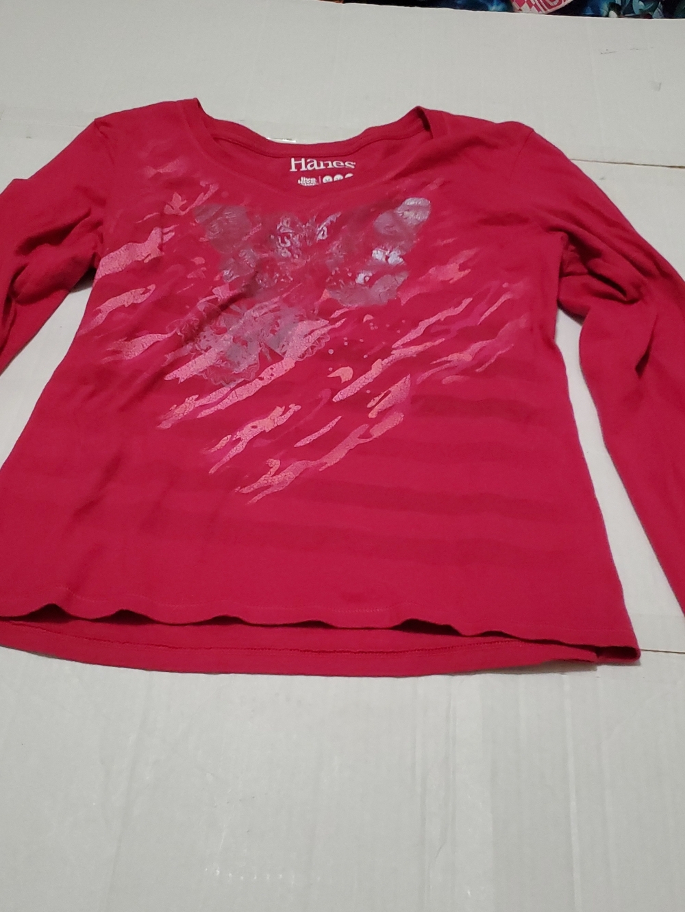 Hanes Y2K Fuschia Artsy Print Long Sleeve Graphic Tee M